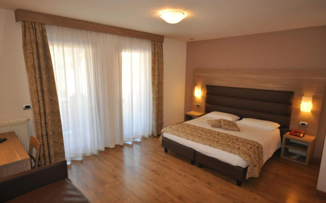 Hotel Select