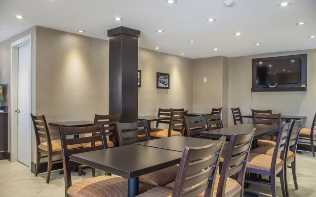 Comfort Inn