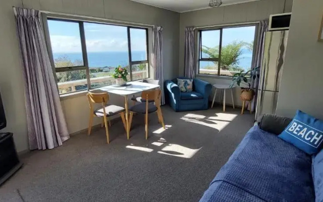 Paku Peak Ocean View Apartment