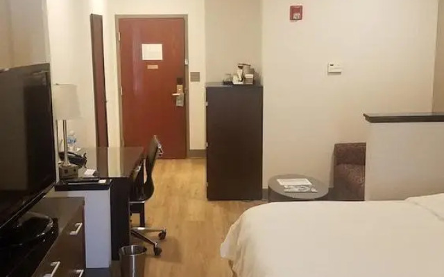 Ramada Plaza