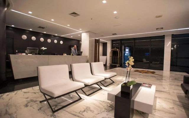 Royal Savassi Apart