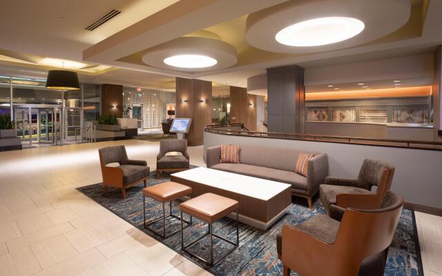 Crowne Plaza Kansas City Downtown by IHG