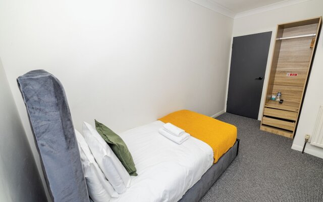 Woodford Hotel