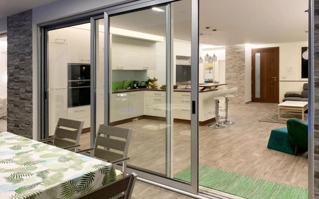 Holiday Apartment Sunset Ocean