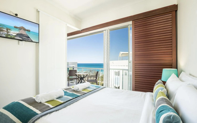 Rolling Surf Resort