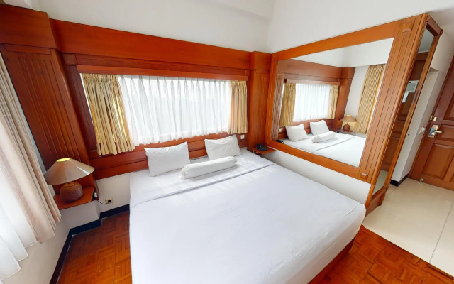 Wirton Dago Hotel