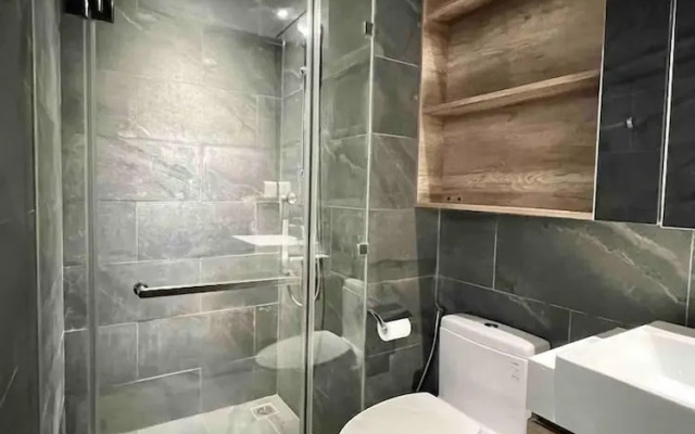 Saigon Royal View Residence & River