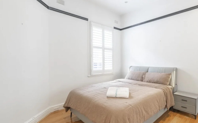 Kozyguru | Rose Bay | Charming House Near Beach