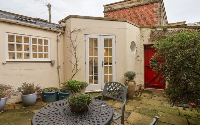 20A St Hilda's