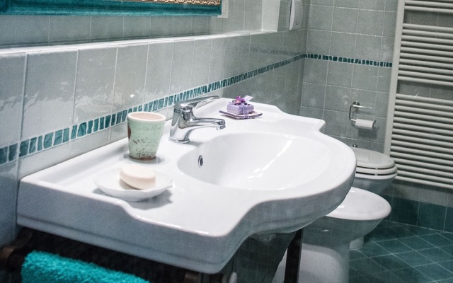 Luxurious Villa in Sirolo With Swimming Pool