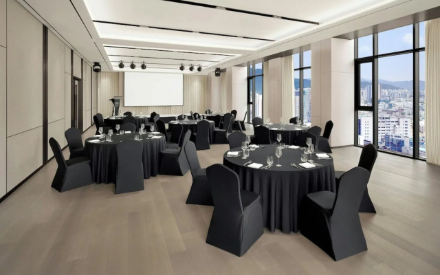 AC Hotel by Marriott Seoul Geumjeong