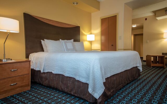 Fairfield Inn & Suites by Marriott Knoxville/East