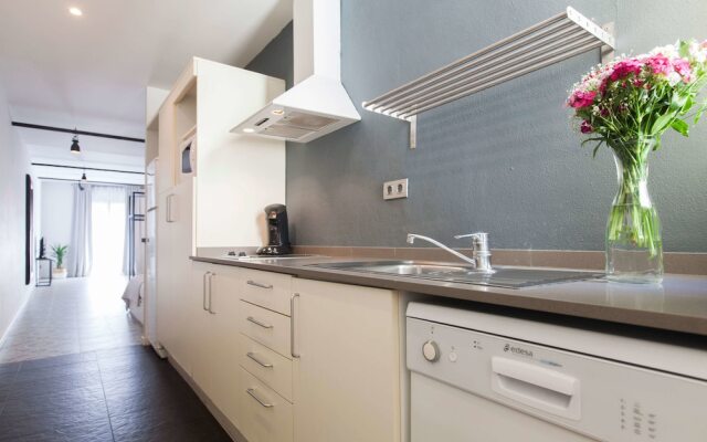 Short Stay Group Liceu Serviced Apartments