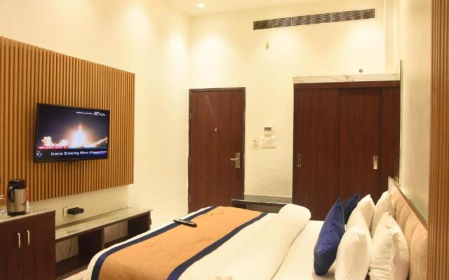 Click Resort Sparsh Bareilly