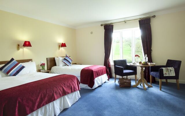 Riverside Park Hotel