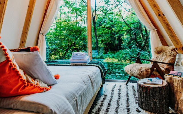 Duende Treehouses & Cocktails
