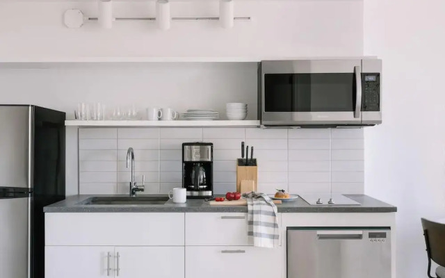 Sonder by Marriott Bonvoy Court Square Apartments Long Island City