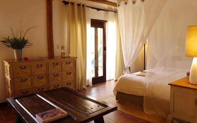 Ser Casasandra Boutique Hotel