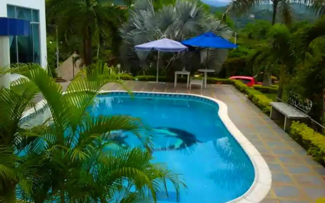 Finca con Piscina Privada Anapoima