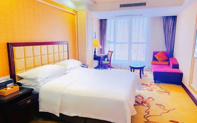 Vienna Hotel Shenzhen Songgang Yanchuan Road