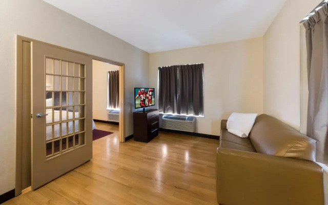 Red Roof Inn Columbus 7262