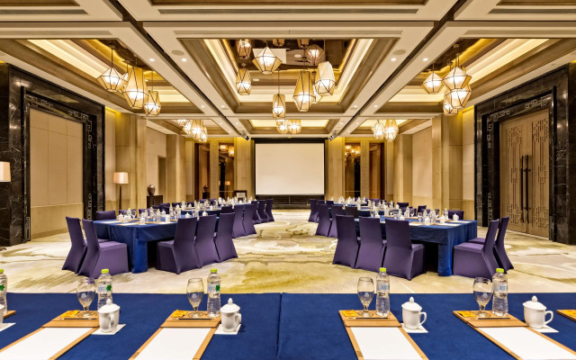 Hilton Dali Resort & Spa