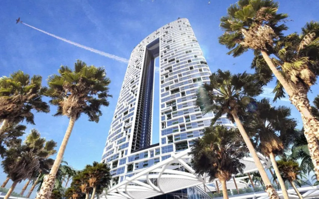 Luxury at JBR Jumeirah Gate Tower 1