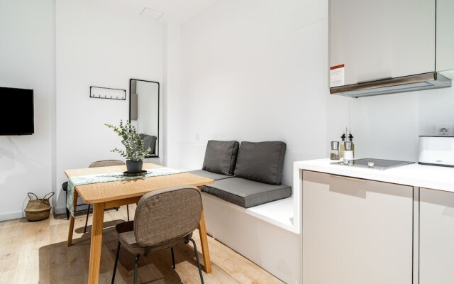 limehome Sevilla Calle Granada