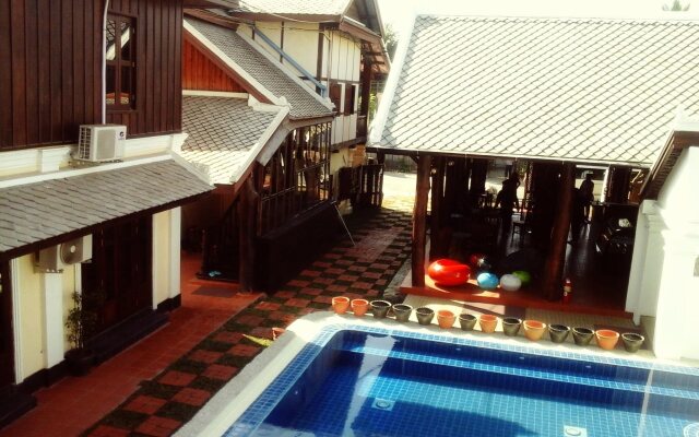 Le Vang Bua Villa