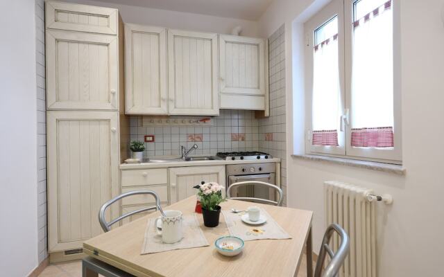 Flat Near The Historic Centre With Private Parking