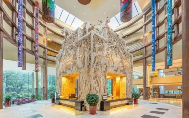 Chime Long Hotel