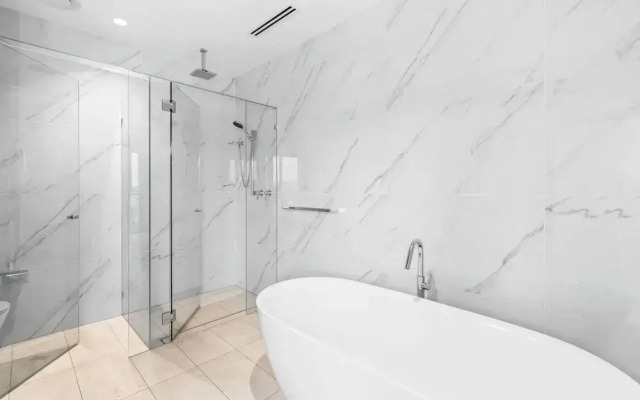 Brisbane One Apartments by CLLIX