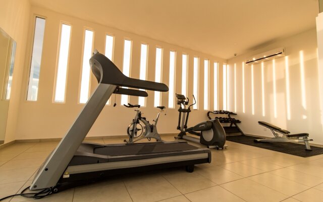 Niza Five Luxury Beach Apartments