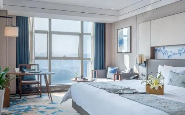 Yannian Yijing Hotel