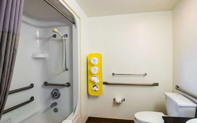 Motel 6 Wheatland, WY