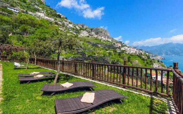 Villa Alba d' Oro - Historic Luxury Villa