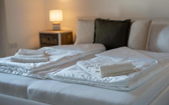 Rooms21