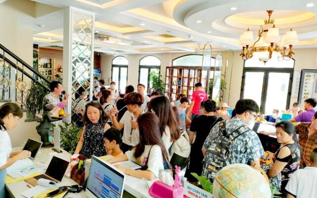 Halong Lavender Hotel