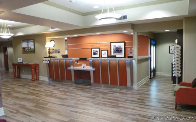 Hampton Inn San Francisco Airport