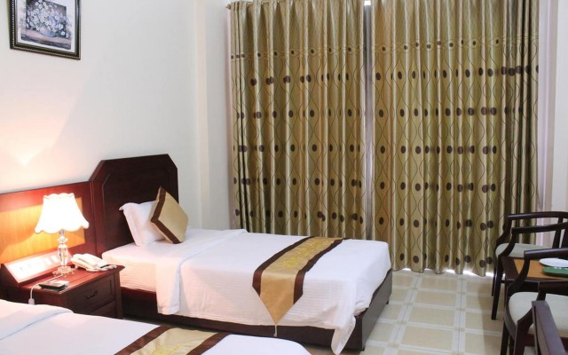 Hung Long Harbour Hotel