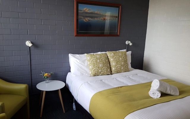 Sea Lake Motel
