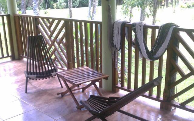 Inn the Bush Eco-Jungle Lodge