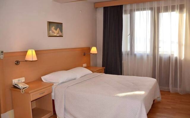 Jinan Berk Hotel