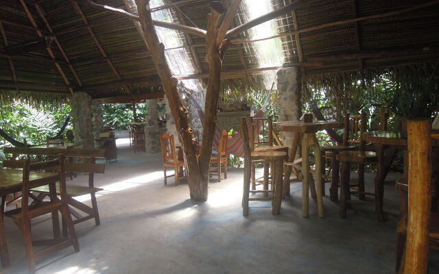 Omega Tours Adventure Company & Eco Jungle Lodge