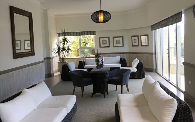 Pacific Plaza Apartments