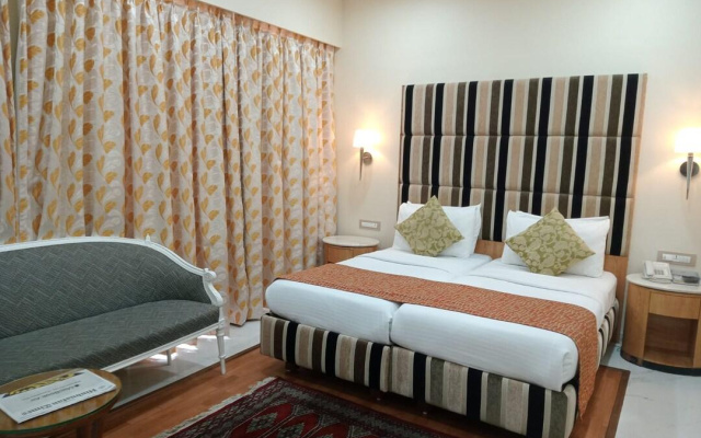 Astoria Hotel