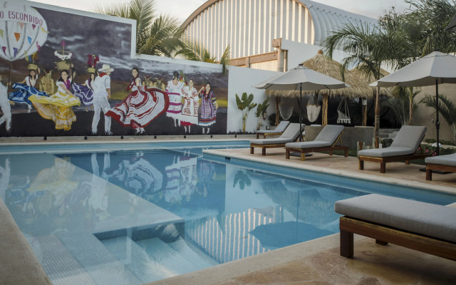 Hotel Camino Del Sol