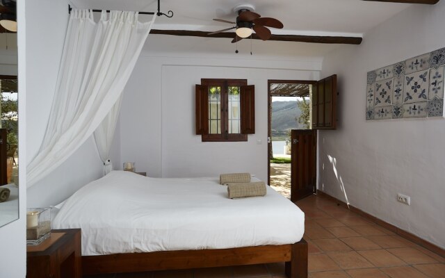 Casa Rural El Olivar B&B