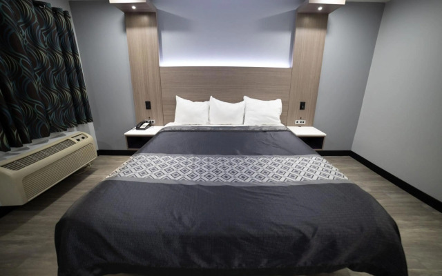 Express Inn & Suites