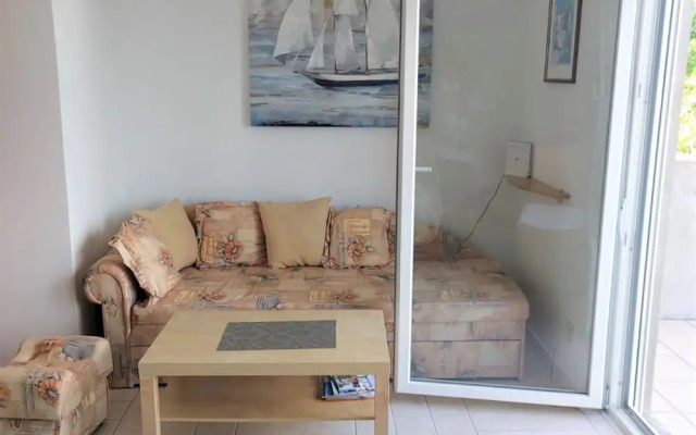 Serene Crikvenica Holiday Home With Hot Tub